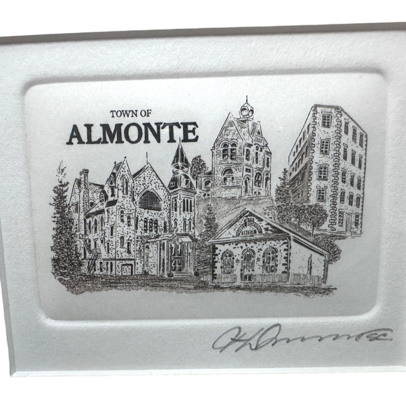 SET OF 2 BEAUTIFUL MINIATURE FRAMED ETCHINGS - Picture 3 of 15